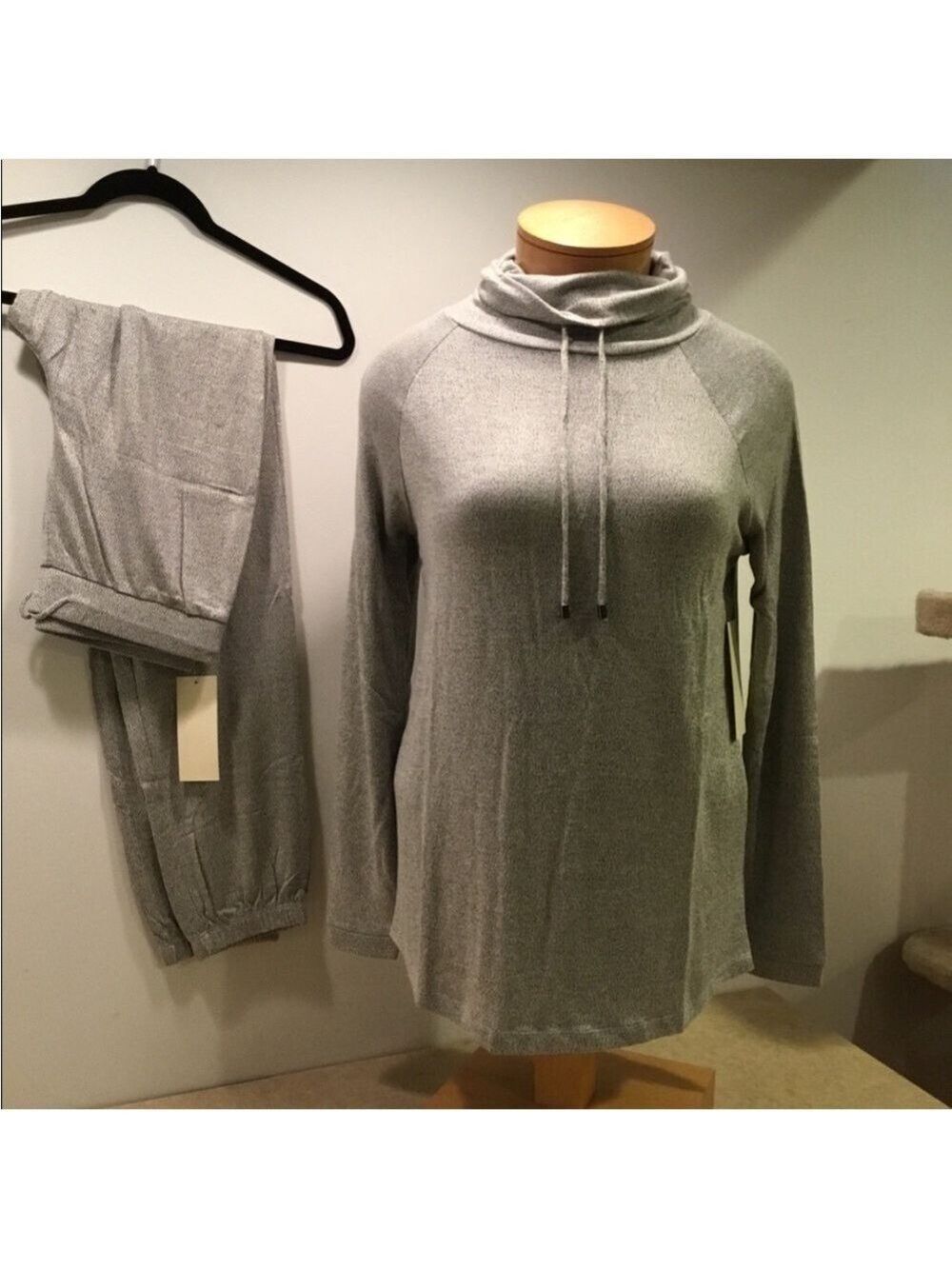 Black Butterfly light gray jogger set Woman’s size small turtleneck